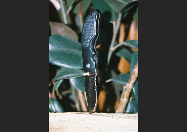 All Black Snail Knife