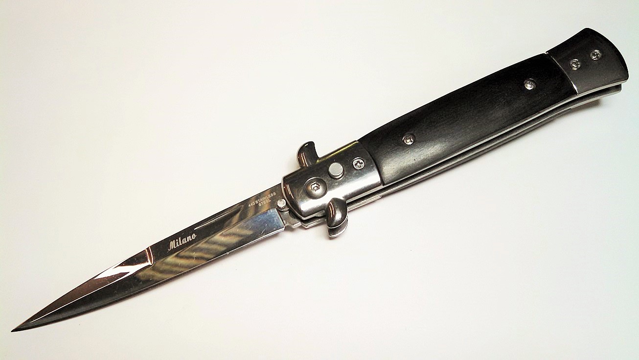 "Italian Stilletto" Automatic Knife Switchblade - Black "Italian Stilletto" Automatic Knife Switchblade - Black